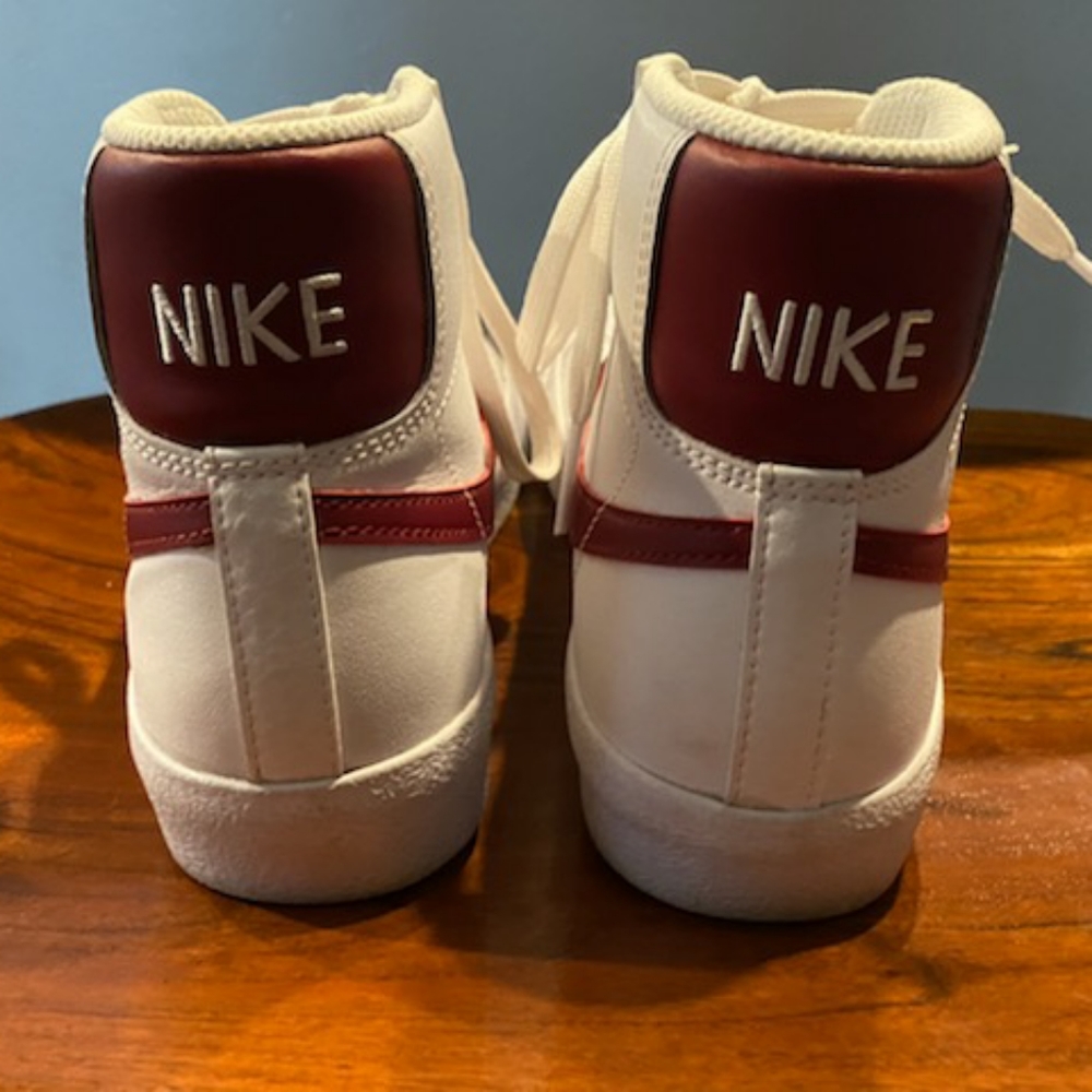 Nike Blazer Mid 77